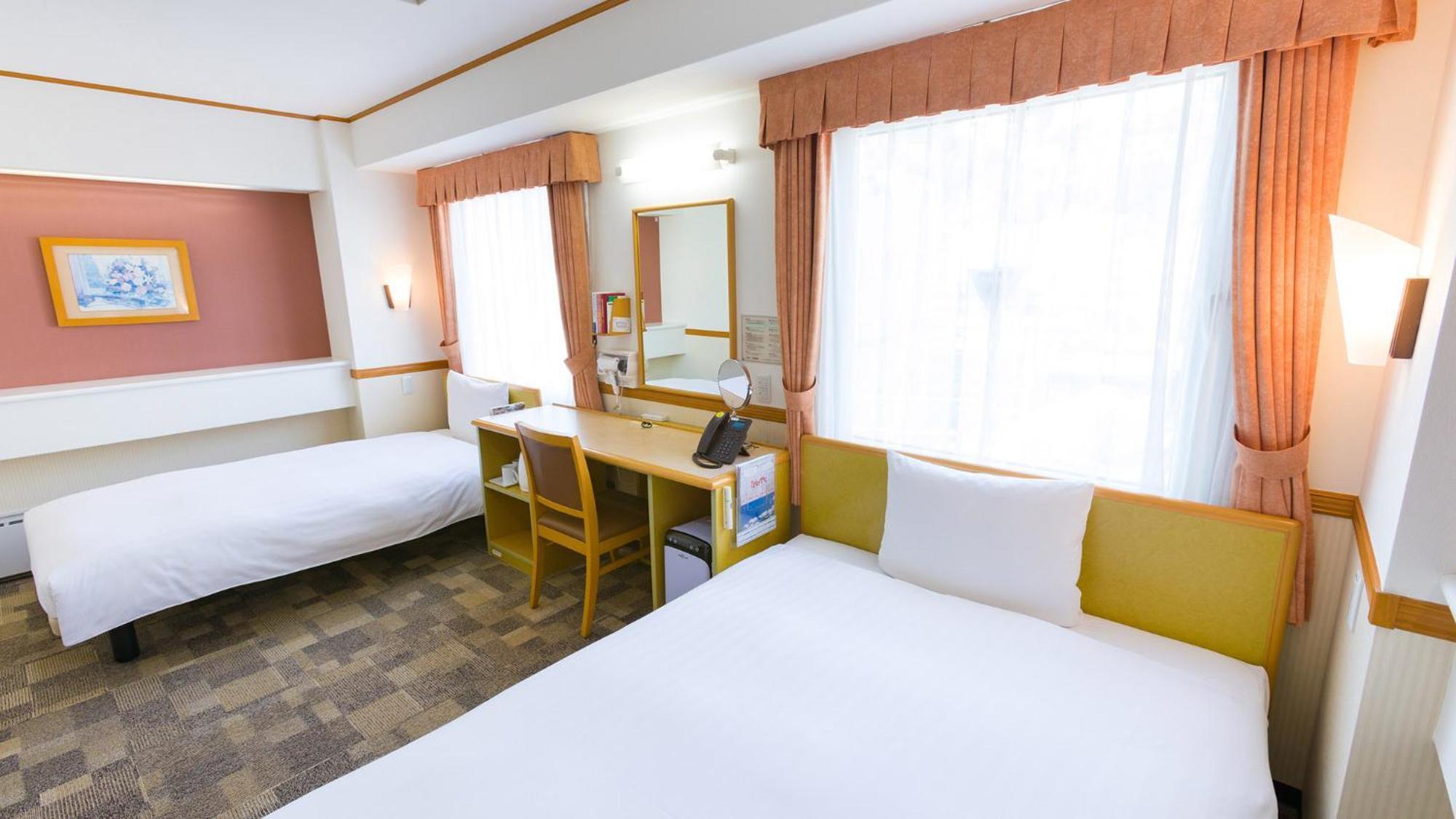 Toyoko Inn Shizuoka Fujieda Eki Kita Guchi Exterior foto