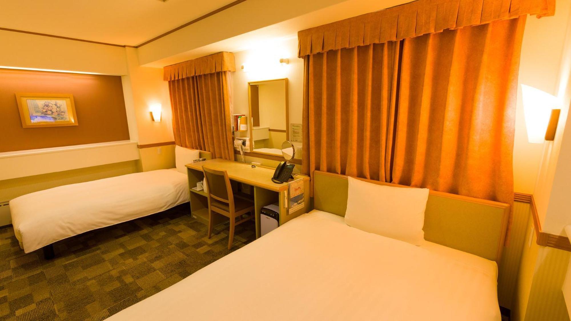 Toyoko Inn Shizuoka Fujieda Eki Kita Guchi Quarto foto